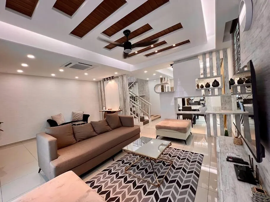 Lazic Homestay Melaka Private Pool Hébergement de vacances
