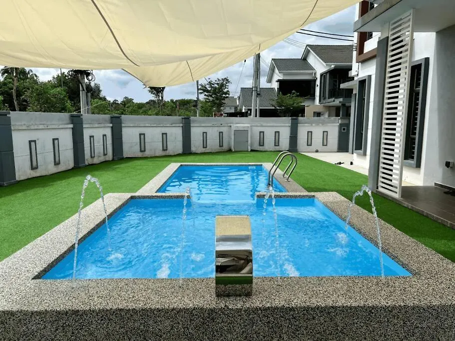 Lazic Homestay Melaka Private Pool Hébergement de vacances